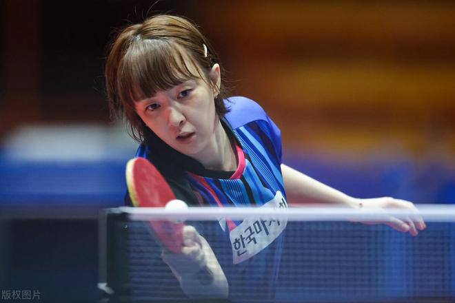 给裁判员带 给裁判员带