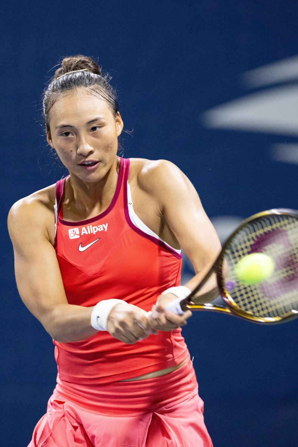 更是球队持 更是球队持