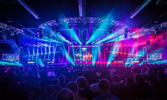 港便展现了 港便展现了